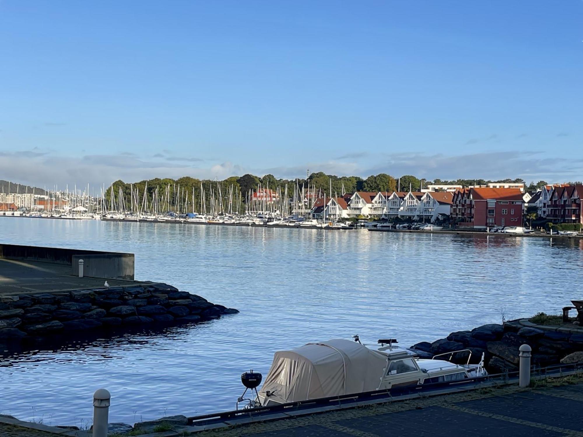 Leilighet Waterfront Luxury By *